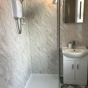 Quadruple Room Private Bathroom